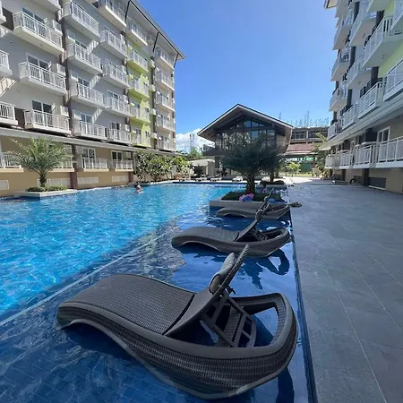 Cozy & Convenient 1-Bedroom Condo 3 Mins Away From The Airport