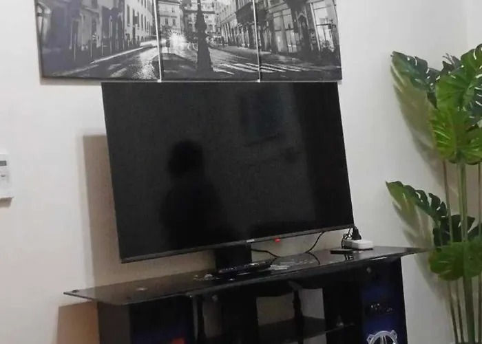 Cozy & Convenient 1-bedroom 3 Mins Away From The Airport Aparthotel 4*