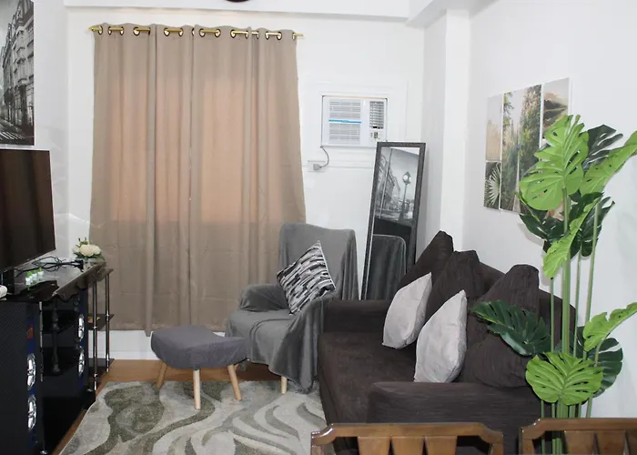Cozy & Convenient 1-bedroom 3 Mins Away From The Airport Aparthotel Lapu-Lapu City